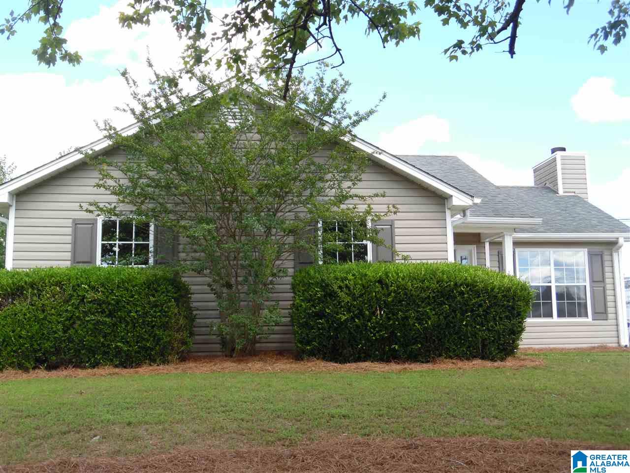 521 Warrior Drive Alabaster, AL 35007 - Photo 3 of 38