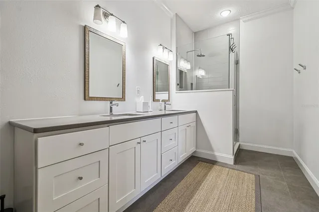 $989,000 | 1008 South Moody Avenue, Unit 6, Tampa, FL 33629