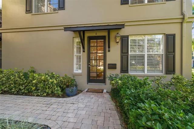 $989,000 | 1008 South Moody Avenue, Unit 6, Tampa, FL 33629