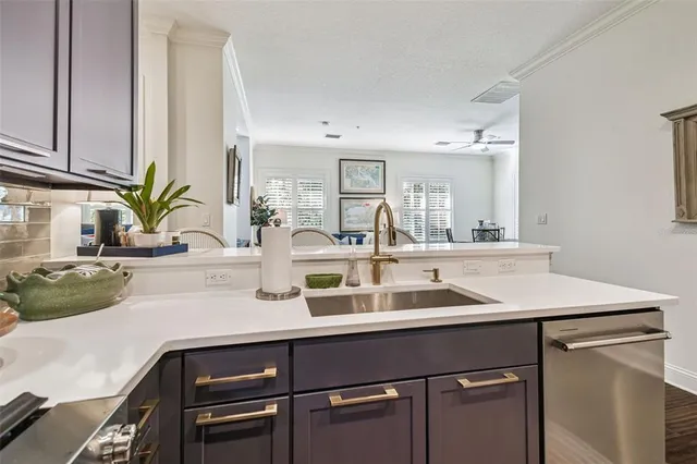 $989,000 | 1008 South Moody Avenue, Unit 6, Tampa, FL 33629