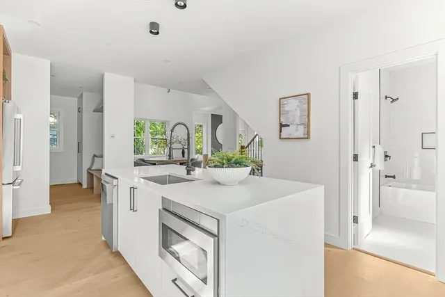 $1,429,000 | 12-14 Sylvan Street, Unit 4, Melrose, MA 02176