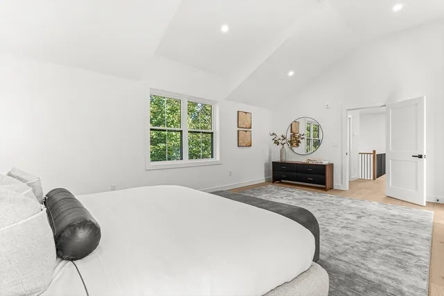 $1,429,000 | 12-14 Sylvan Street, Unit 4, Melrose, MA 02176