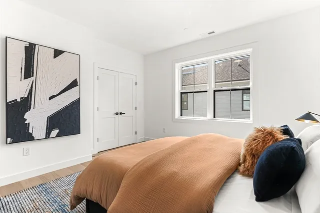 $1,429,000 | 12-14 Sylvan Street, Unit 4, Melrose, MA 02176