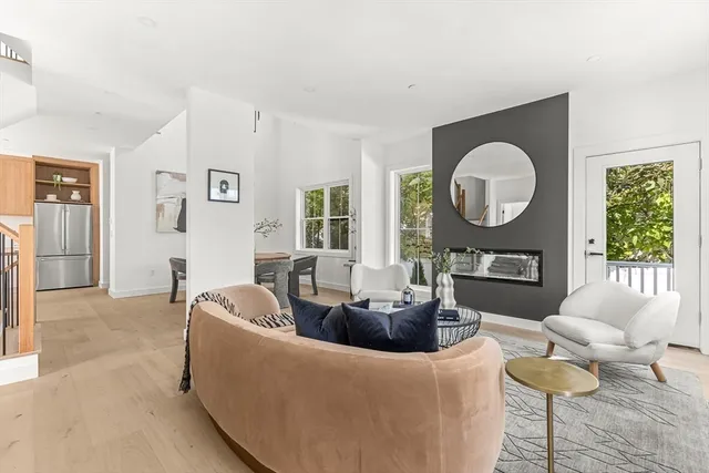 $1,429,000 | 12-14 Sylvan Street, Unit 4, Melrose, MA 02176