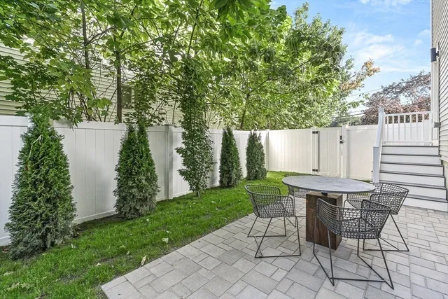 $1,429,000 | 12-14 Sylvan Street, Unit 4, Melrose, MA 02176