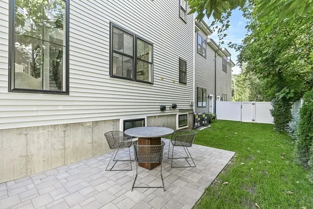 $1,429,000 | 12-14 Sylvan Street, Unit 4, Melrose, MA 02176
