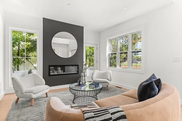 $1,429,000 | 12-14 Sylvan Street, Unit 4, Melrose, MA 02176