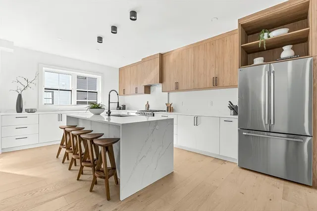 $1,429,000 | 12-14 Sylvan Street, Unit 4, Melrose, MA 02176
