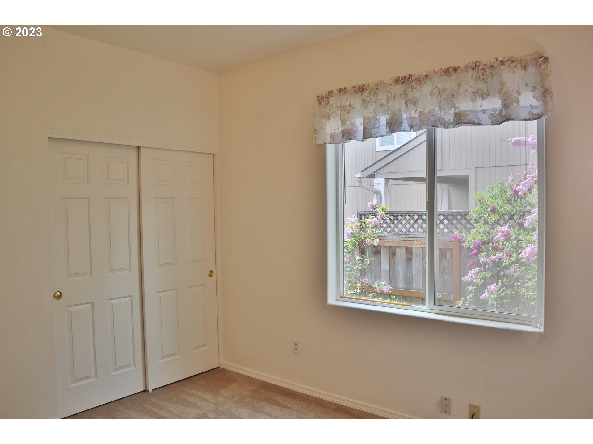 1889 South 61st Street Springfield, OR 97478 - Photo 17 of 26 Gallery Image 17