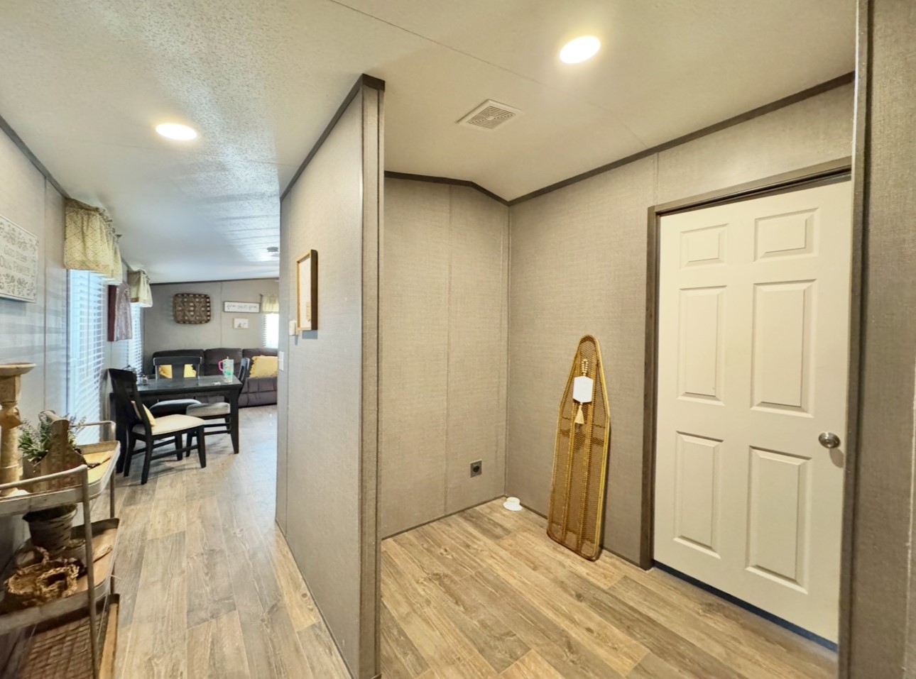 1575 County Rd B Lexington, TX 78947 - Photo 23 of 35 a view of livingroom with furniture and wooden floor