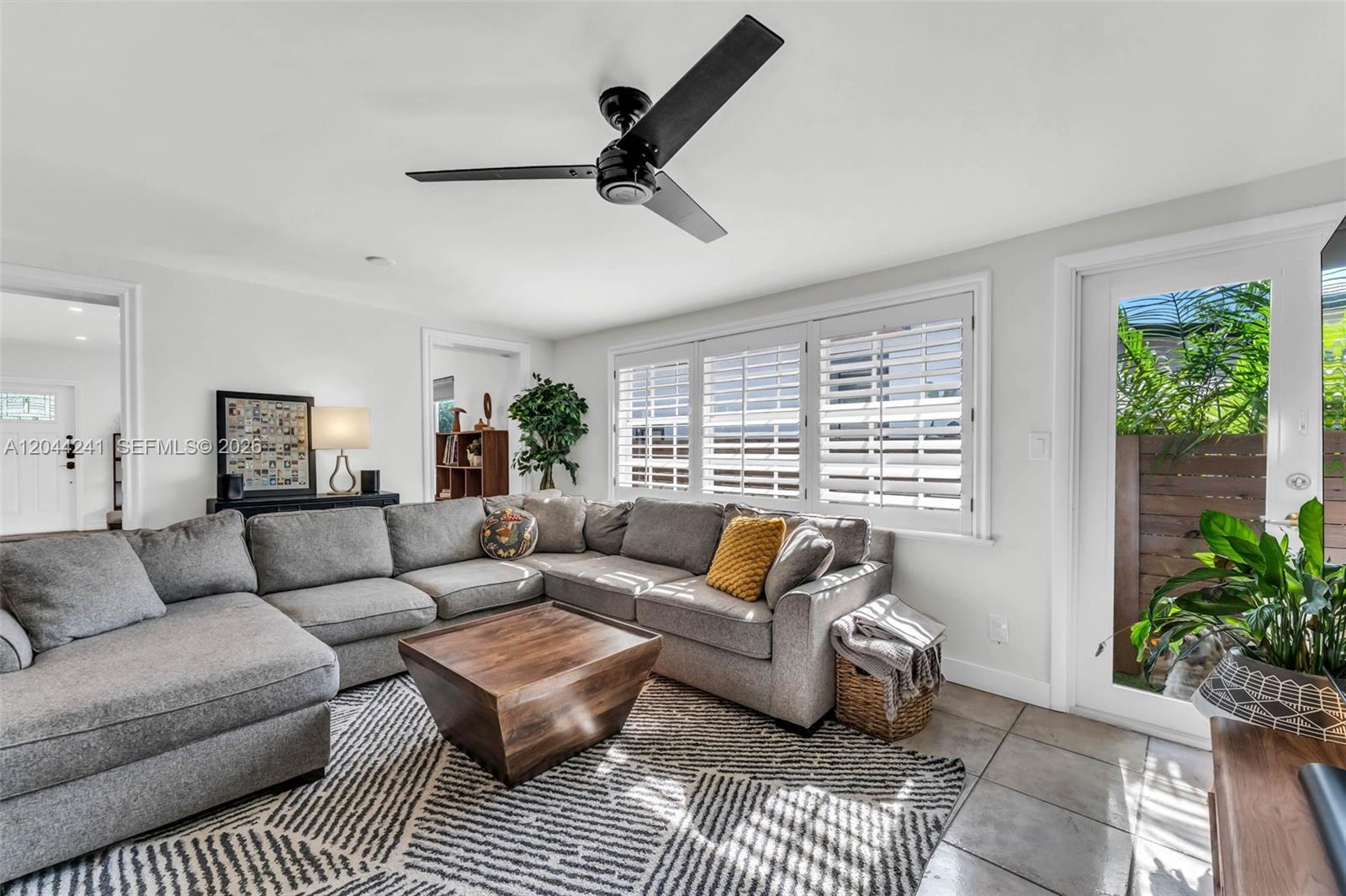 2220 Southwest 25th Street Miami, FL 33133 - Photo 12 of 24