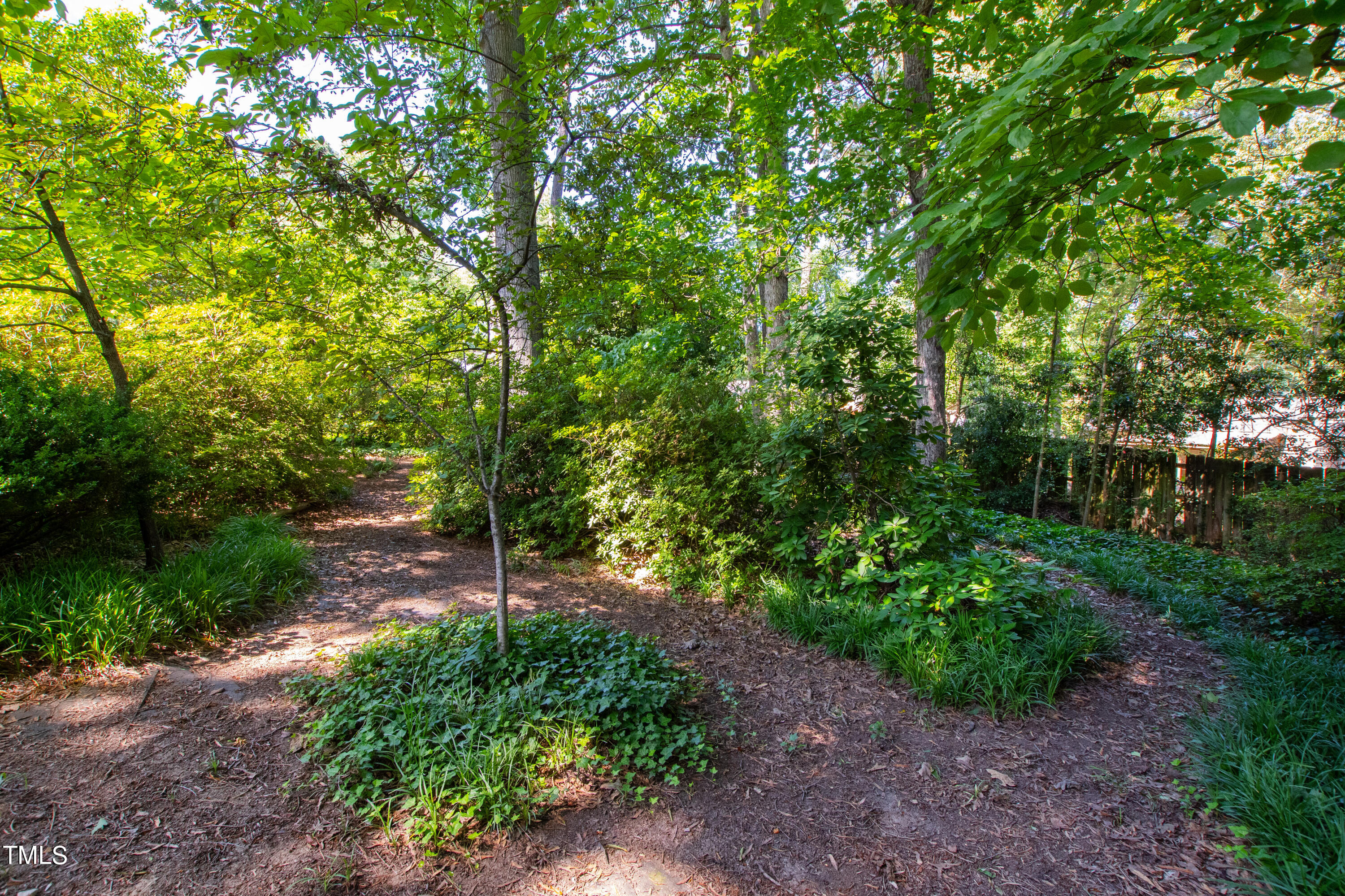 4832 Latimer Road Raleigh, NC 27609 - Photo 44 of 47 BAck 4