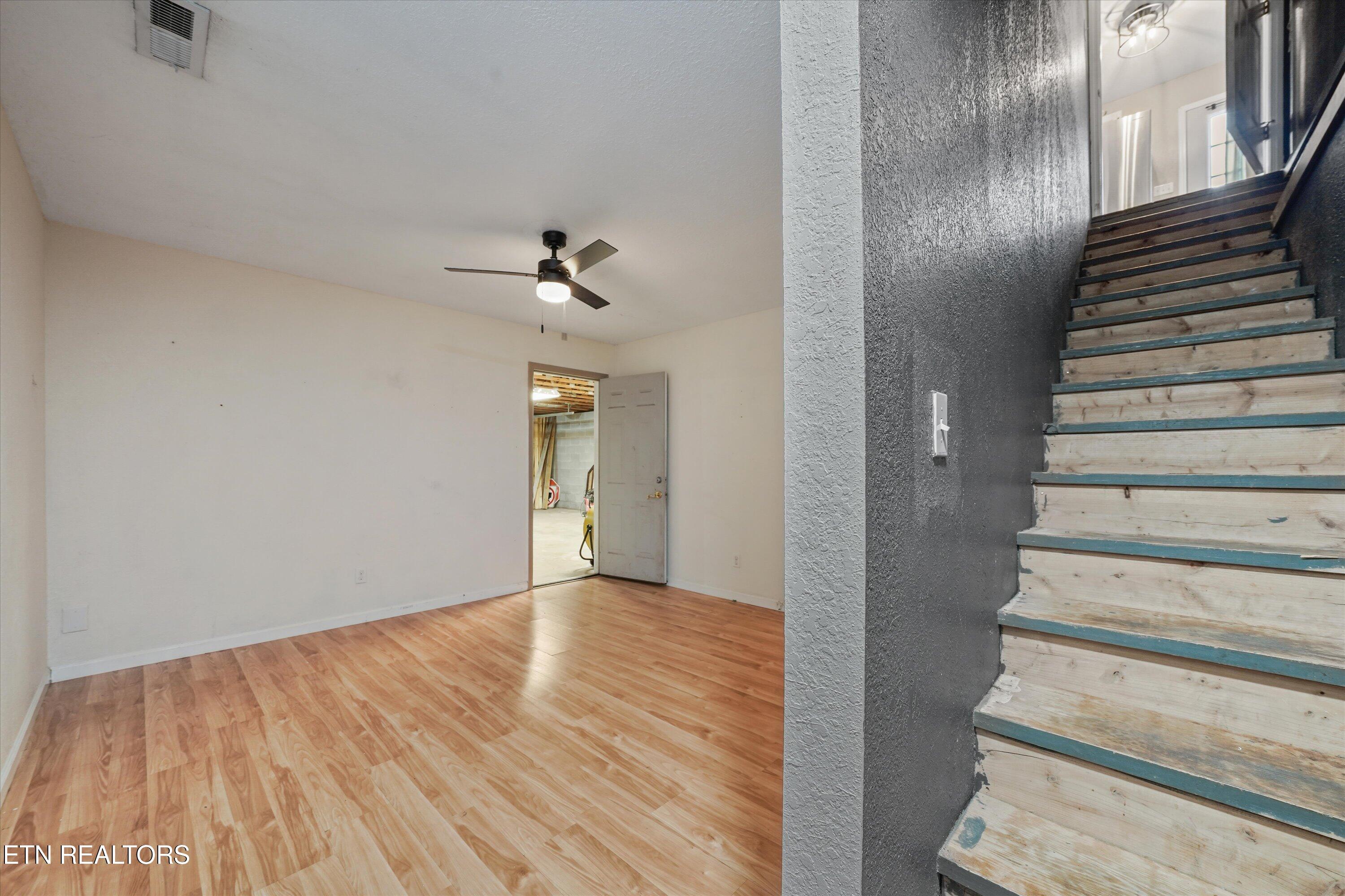 424 Sunrise Lane Decatur, TN 37322 - Photo 21 of 42 21-424 Sunrise Ln 34