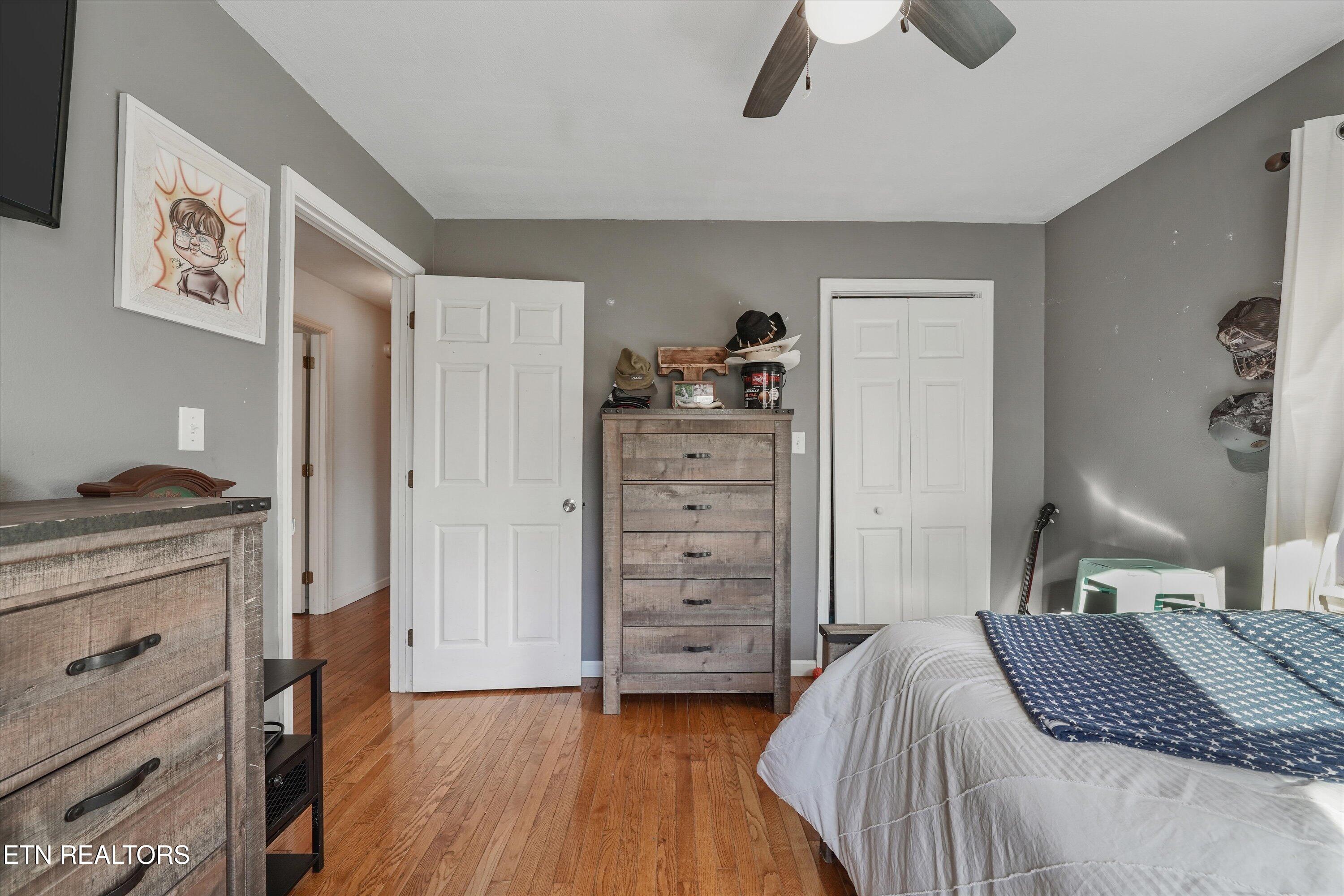 424 Sunrise Lane Decatur, TN 37322 - Photo 24 of 42 24-424 Sunrise Ln 09