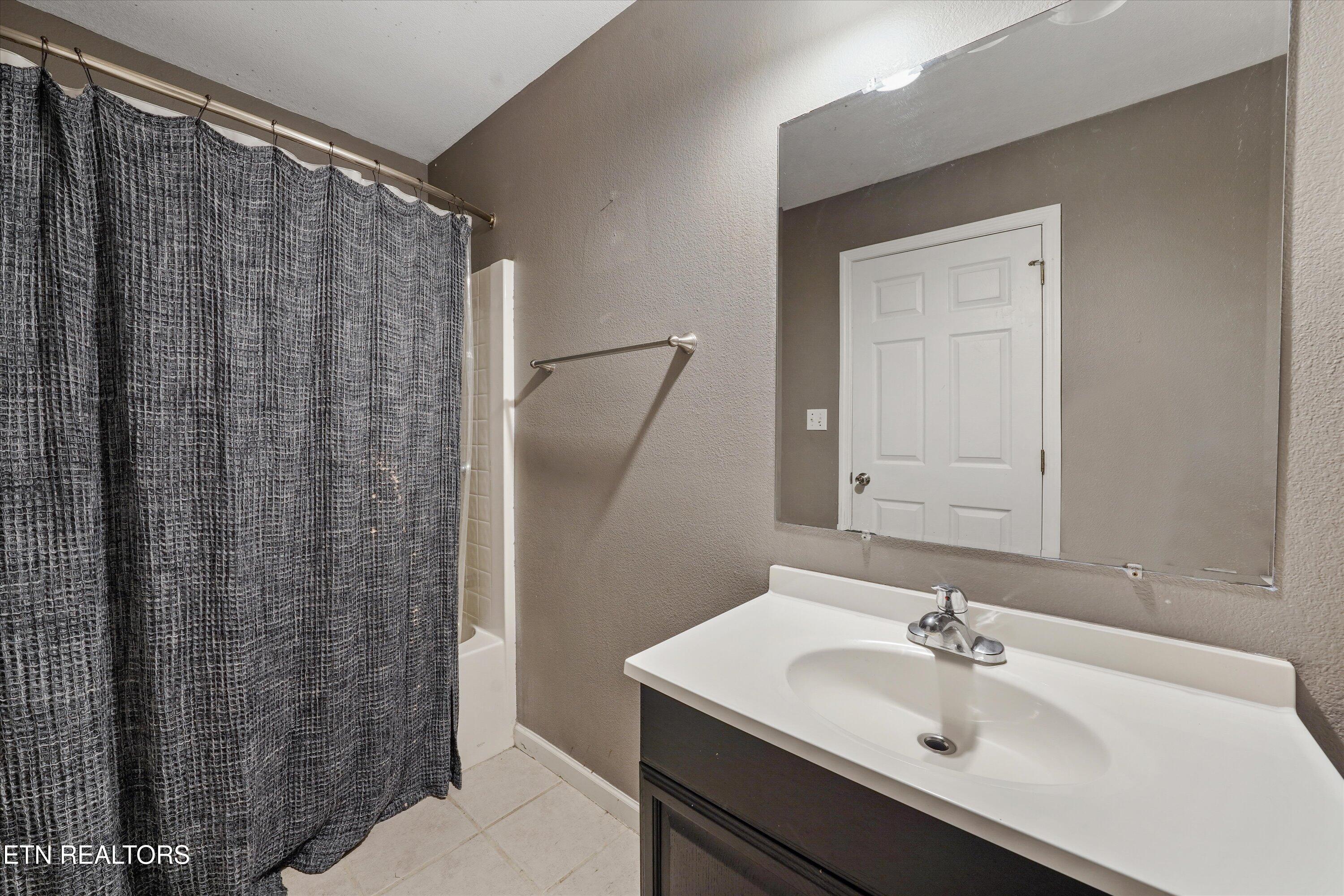 424 Sunrise Lane Decatur, TN 37322 - Photo 33 of 42 33-424 Sunrise Ln 18