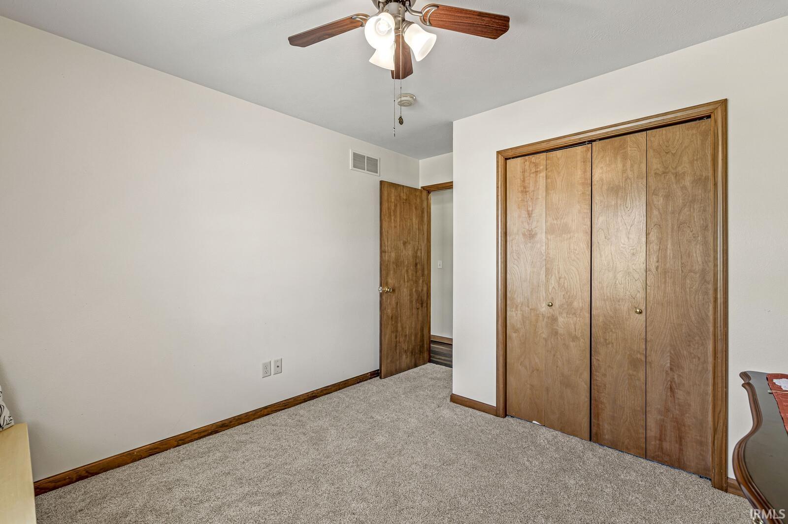 30336 Wyndtree Boulevard Elkhart, IN 46516 - Photo 21 of 31