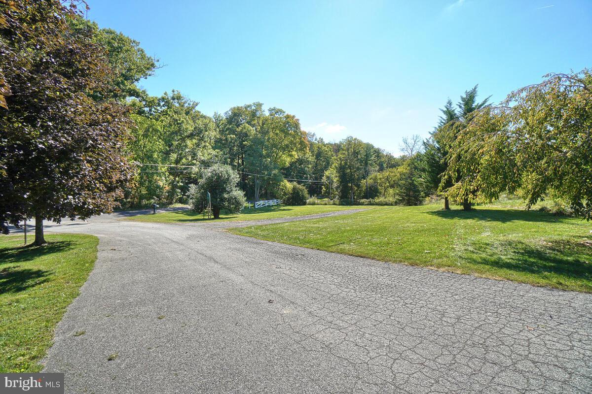 8850 Brown Church Road Mount Airy, MD 21771 - Photo 12 of 69 Gallery Image 12