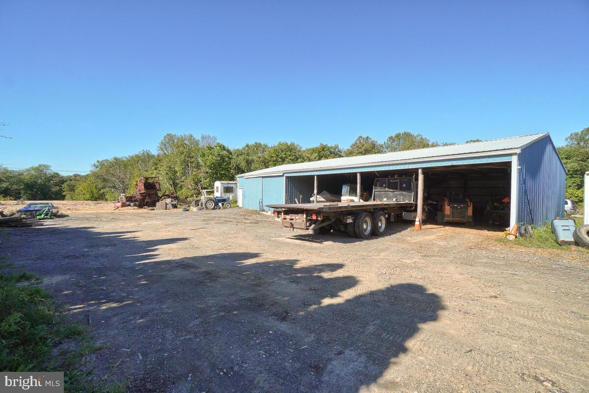 8850 Brown Church Road Mount Airy, MD 21771 - Photo 25 of 69 Gallery Image 25