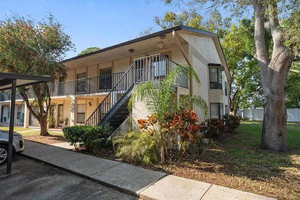 $199,900 | 11511 113th Street, Unit 10H, Largo, FL 33778