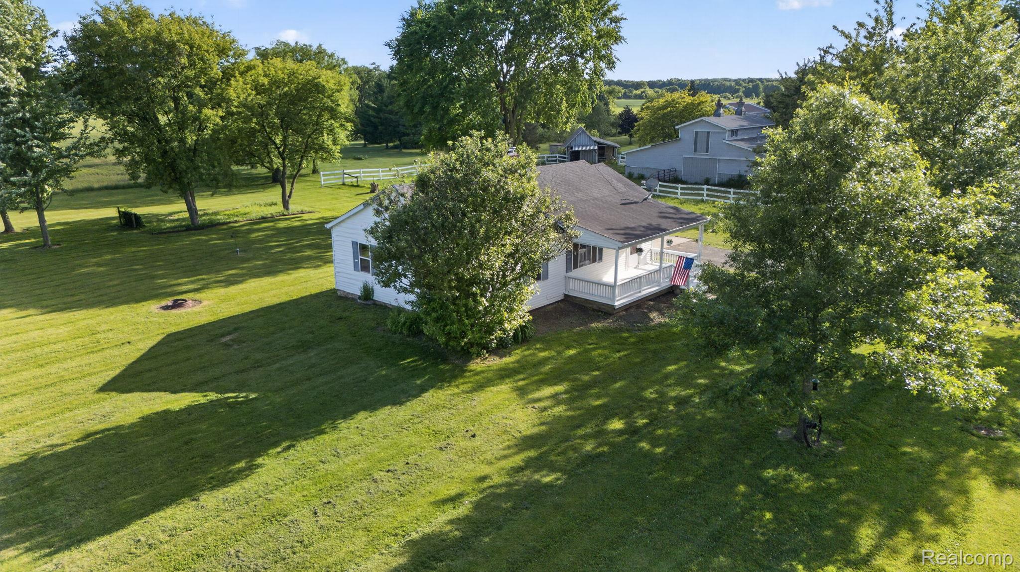 7077 West Frances Road Flushing, MI 48433 - Photo 45 of 50 49-web-or-mls-DJI_20260619183525_0003_D.jpg