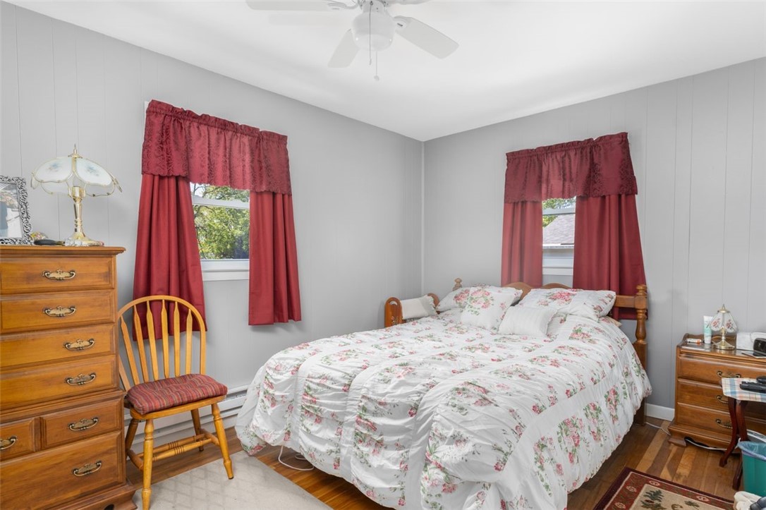 8 A Street Westerly, RI 02891 - Photo 9 of 24 6 A Left Unit Bedroom 1