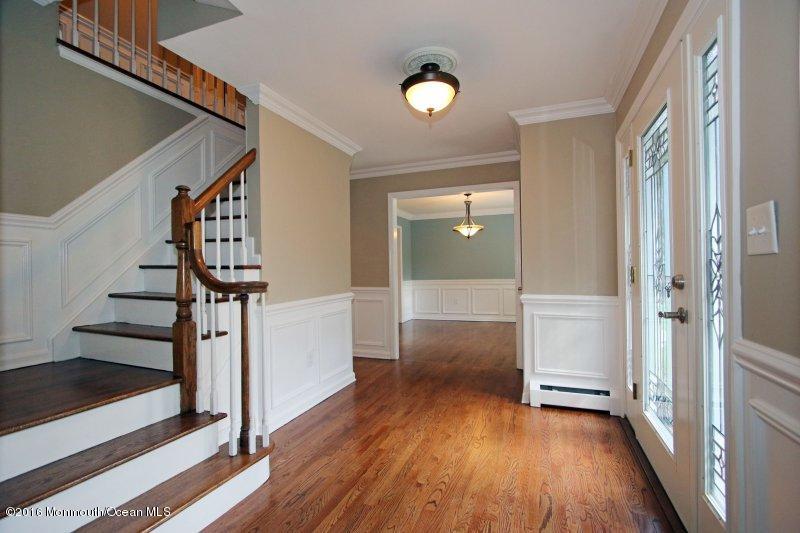 12 Beaver Dam Road Colts Neck, NJ 07722 - Photo 3 of 24 FOYER