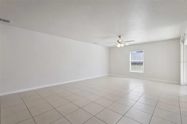 $339,900 | 12023 Indian Grass Way, Leesburg, FL 34788