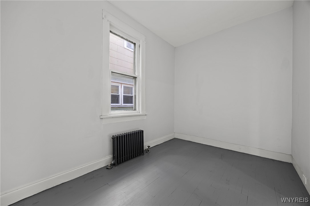 303 Cable Street Buffalo, NY 14206 - Photo 17 of 44