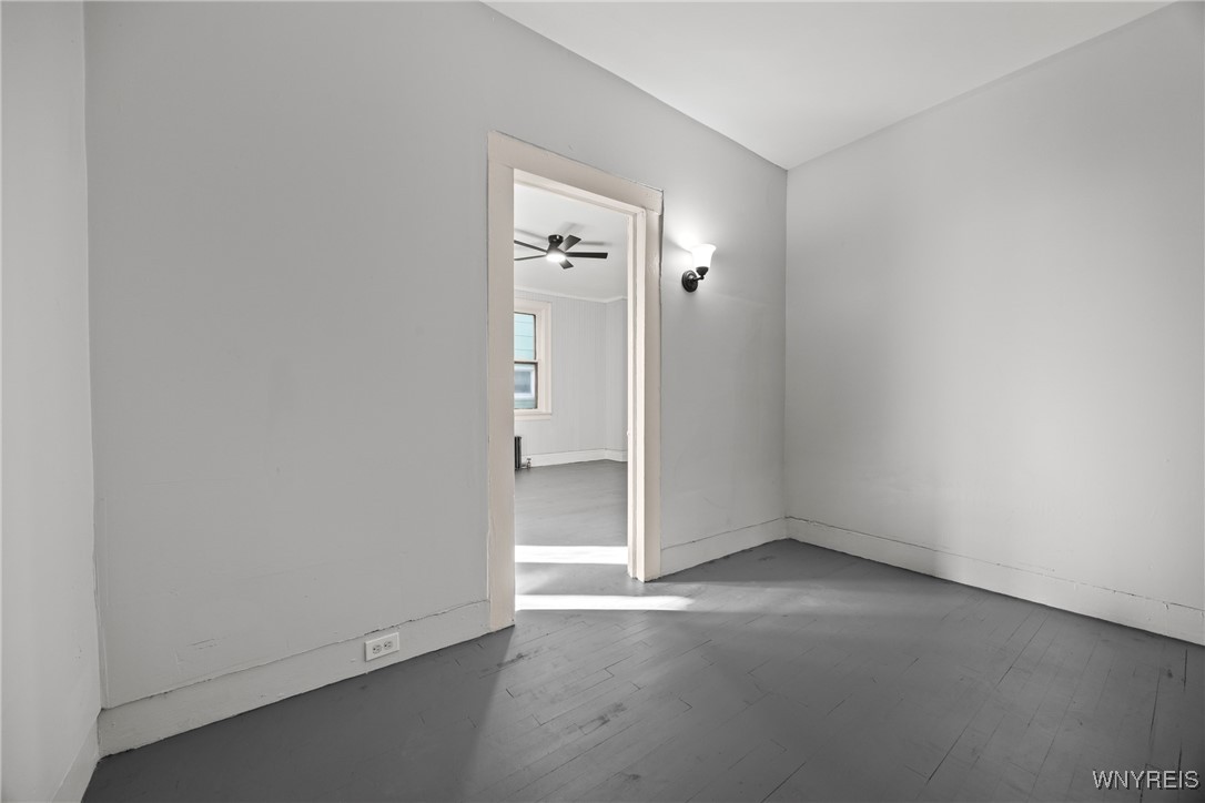 303 Cable Street Buffalo, NY 14206 - Photo 18 of 44