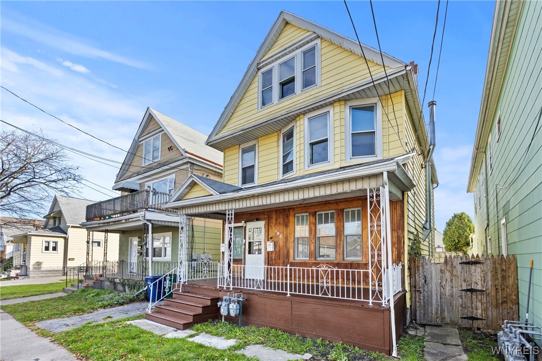 303 Cable Street Buffalo, NY 14206 - Photo 2 of 44