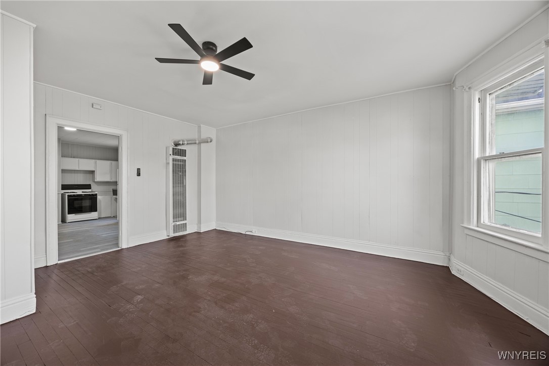 303 Cable Street Buffalo, NY 14206 - Photo 31 of 44