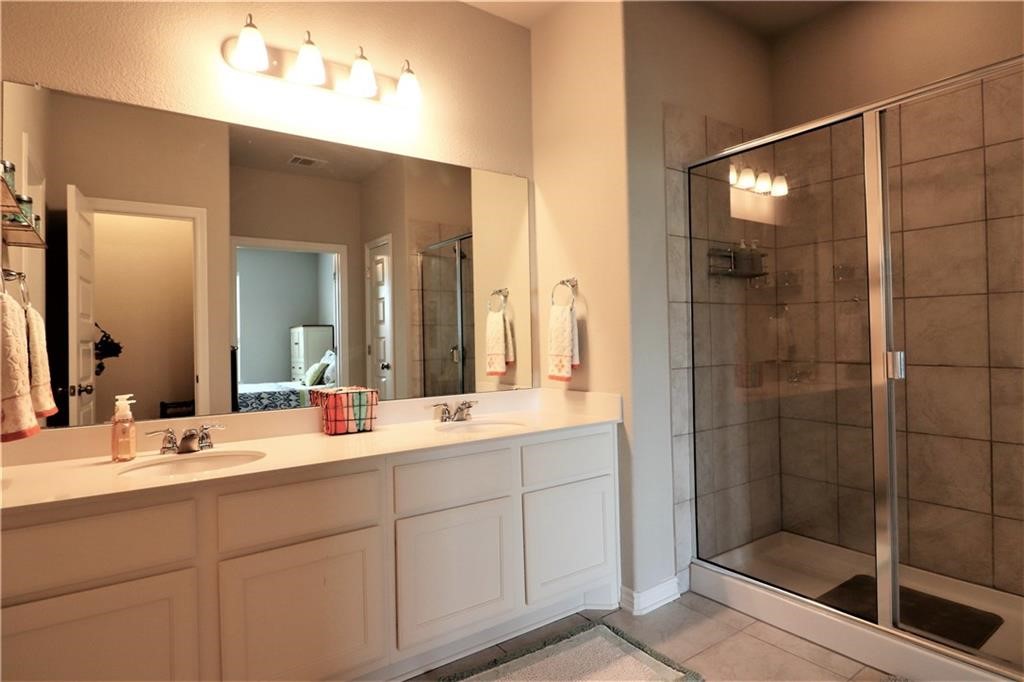 5413 Vanner Path Georgetown, TX 78626 - Photo 16 of 34