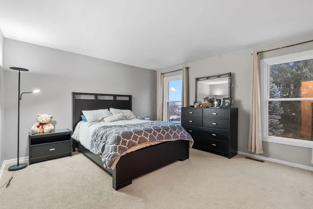 $450,000 | 681 Majestic Drive, Algonquin, IL 60102