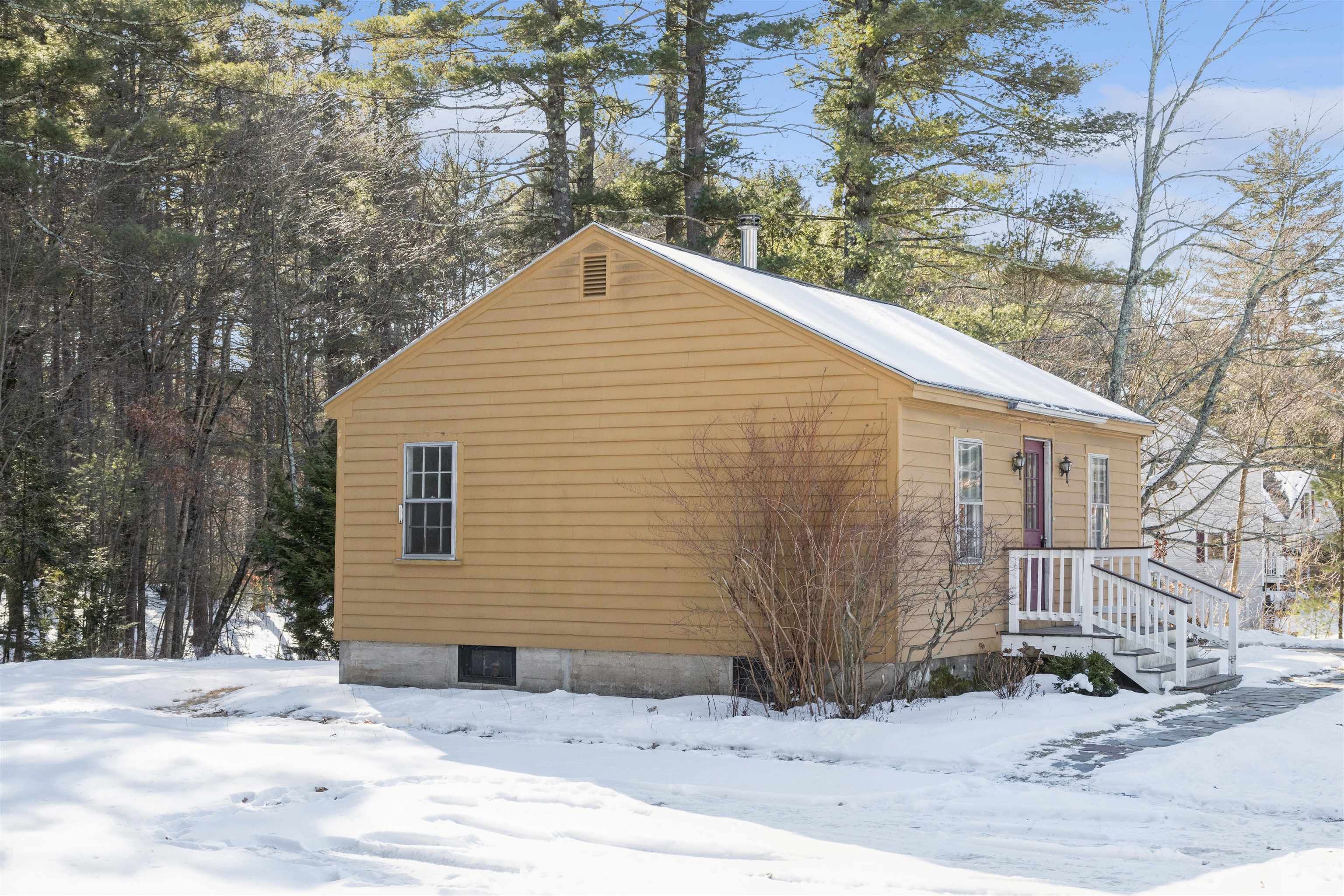 186 Naticook Road Merrimack, NH 03054 - Photo 33 of 34