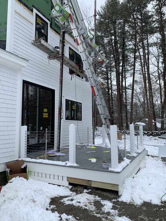 17 Valley View Road Weston, MA 02493 - Photo 3 of 9