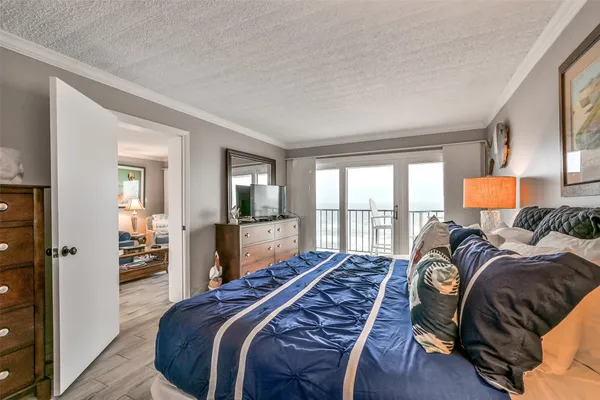 $399,000 | 7310 Seawall Boulevard, Unit 902/903, Galveston, TX 77551