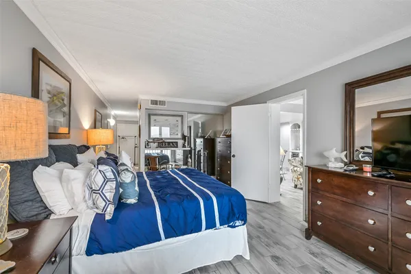 $399,000 | 7310 Seawall Boulevard, Unit 902/903, Galveston, TX 77551