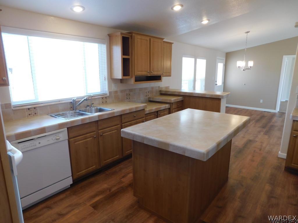 838 South Escuela Road Golden Valley, AZ 86413 - Photo 19 of 35 LOTS OF LIGHT