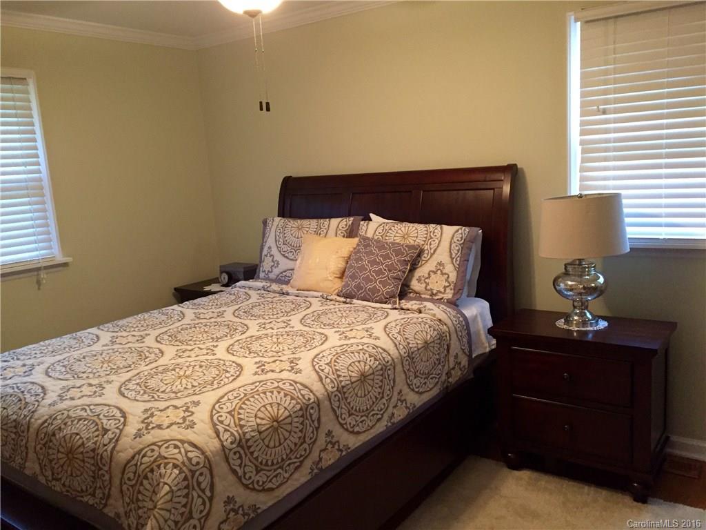3627 Enfield Road Charlotte, NC 28205 - Photo 9 of 12 Gallery Image 9