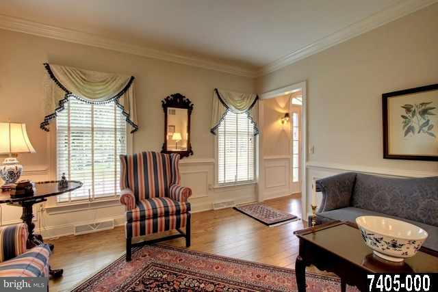 389 Dew Drop Road York, PA 17402 - Photo 4 of 24