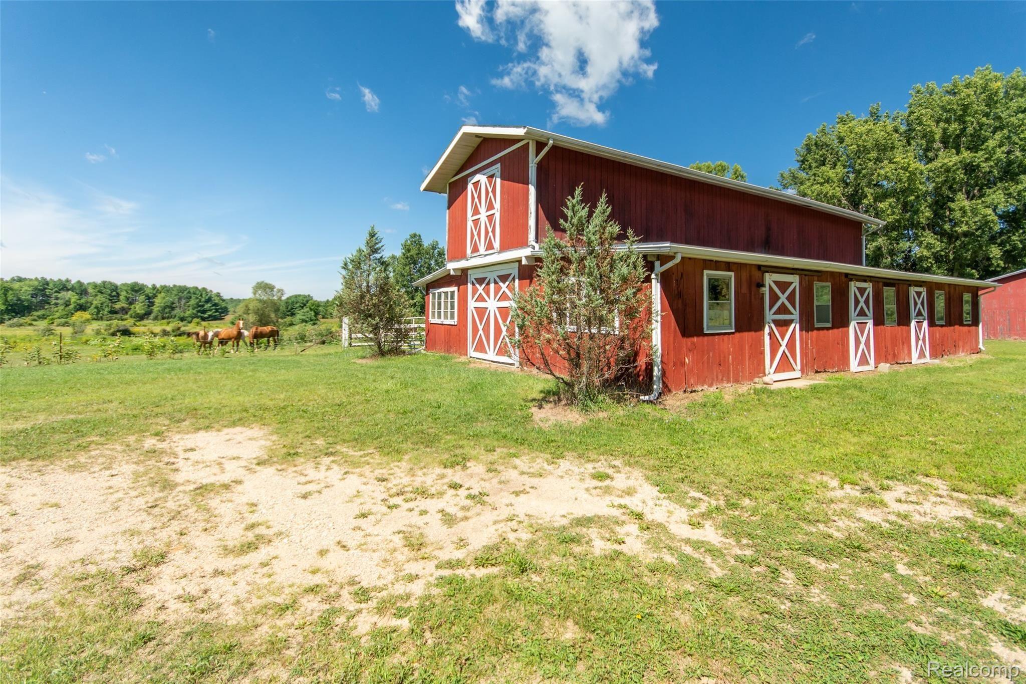 5473 Burns Line Road Croswell, MI 48422 - Photo 9 of 40 DSC_0698.jpg