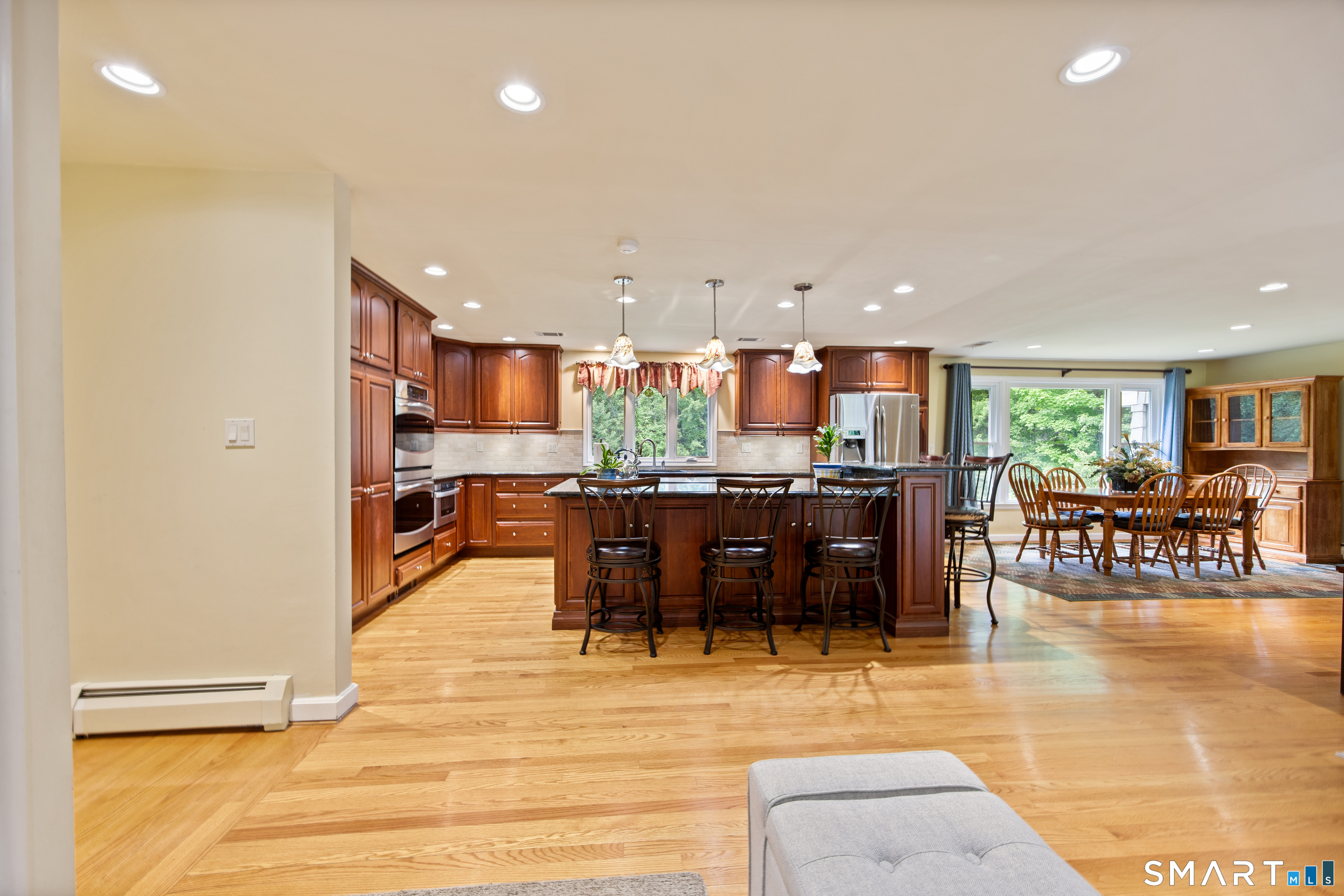 26 Brookmoor Road Avon, CT 06001 - Photo 4 of 38