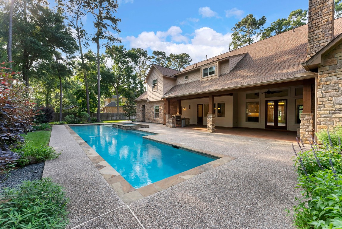 3810 Oreana Court Spring, TX 77386 - Photo 37 of 44 a view of a house with swimming pool