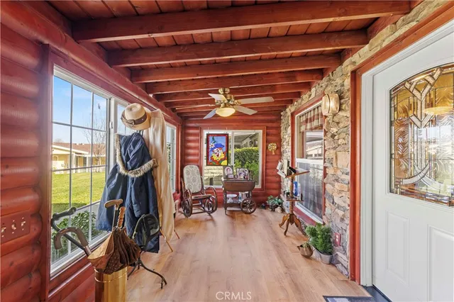 $350,000 | 19120 Avenue Of The Oaks, Unit A, Newhall, CA 91321