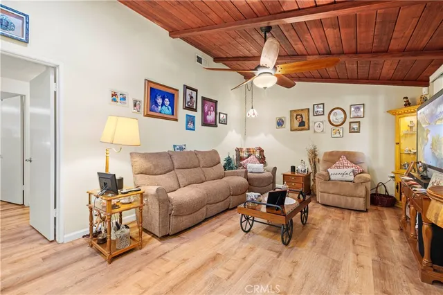 $350,000 | 19120 Avenue Of The Oaks, Unit A, Newhall, CA 91321