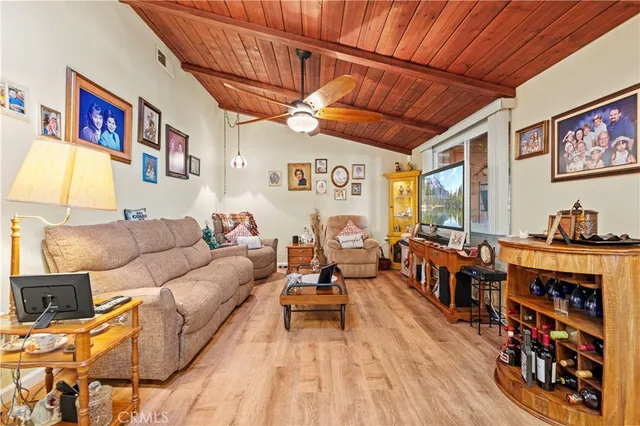 $350,000 | 19120 Avenue Of The Oaks, Unit A, Newhall, CA 91321