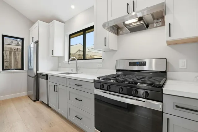 $1,838,600 | 11-15 Spruce Street, Millbrae, CA 94030