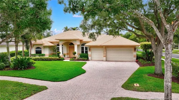 $830,000 | 2302 Southwest Dove Canyon Way, Palm City, FL 34990
