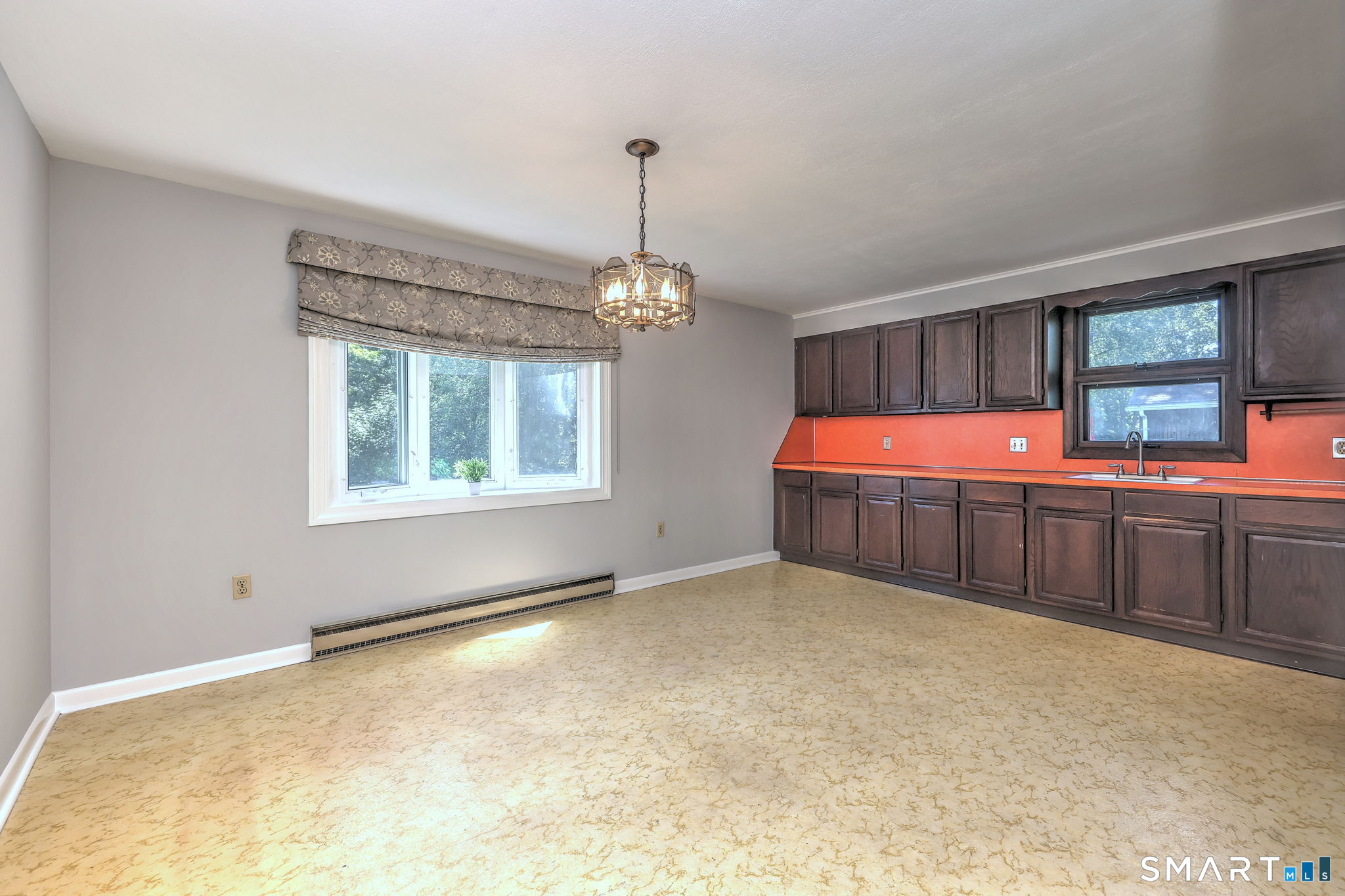 88 Bailey Road Middletown, CT 06457 - Photo 12 of 36