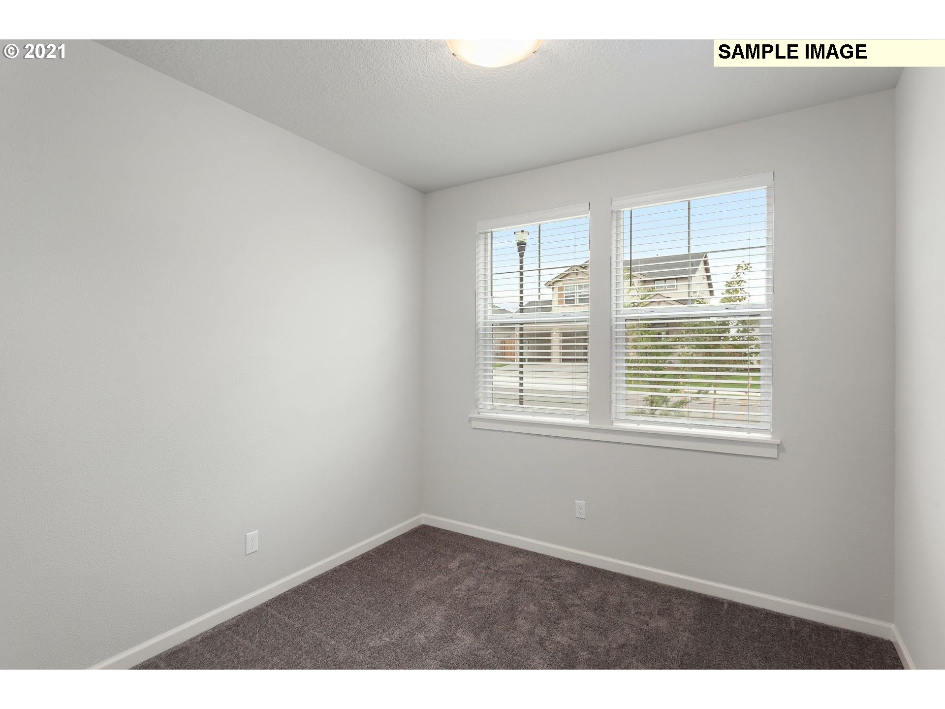 3207 Southwest 40th Street Gresham, OR 97080 - Photo 7 of 12 Gallery Image 7